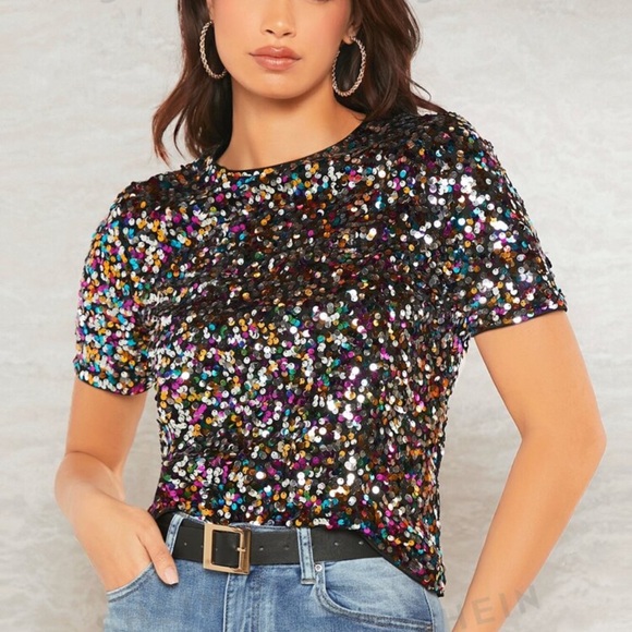 BAE Keyhole Back Sequin Top - Picture 1 of 5